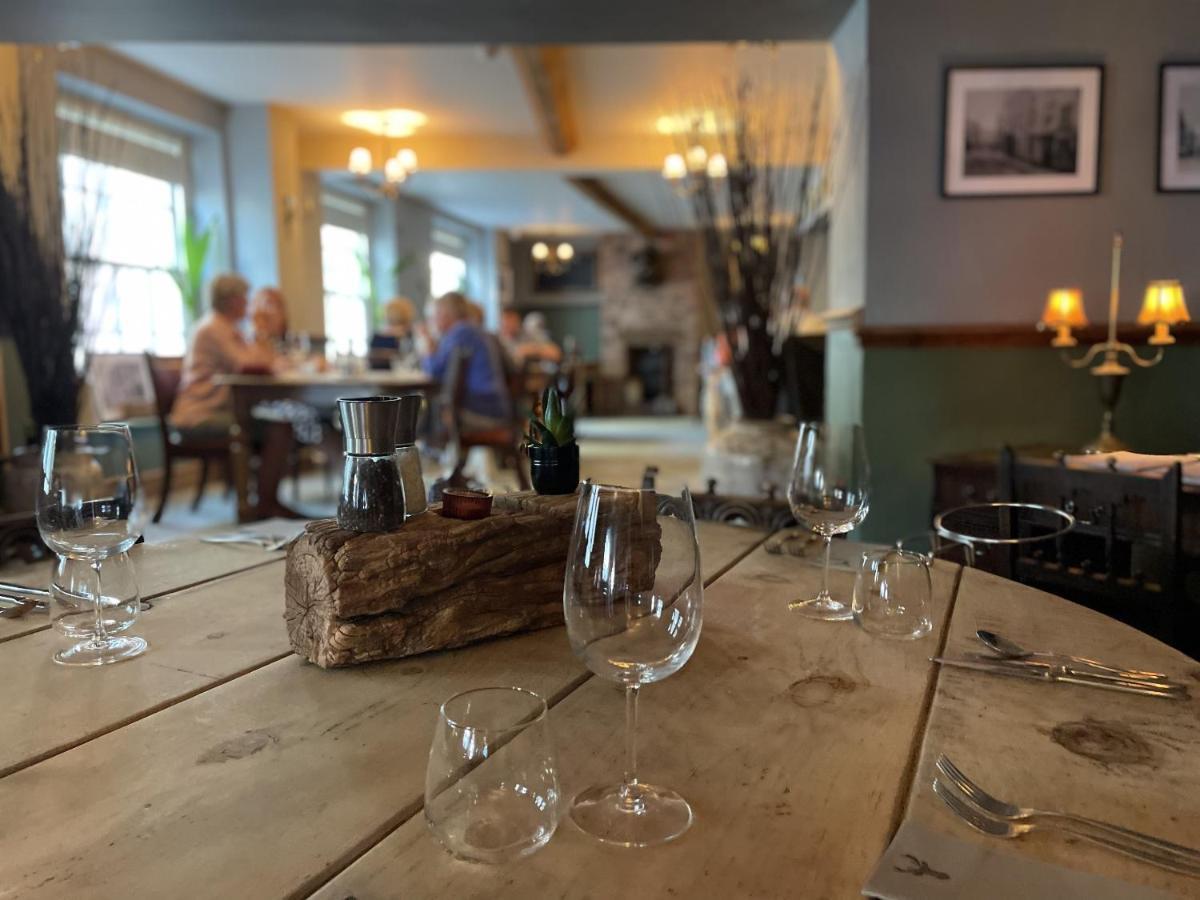 White Hart Hotel Wiveliscombe المظهر الخارجي الصورة